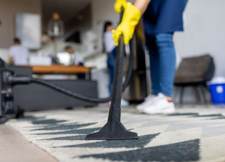 Expert Housekeeping Services for a Clean and Organized Home